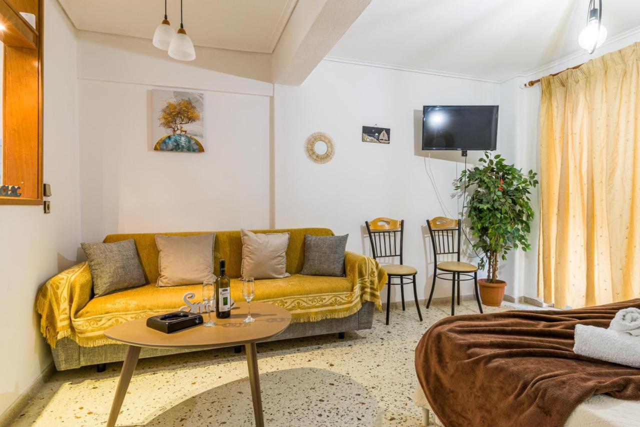 Loutraki Beach & Casino Condo 外观 照片